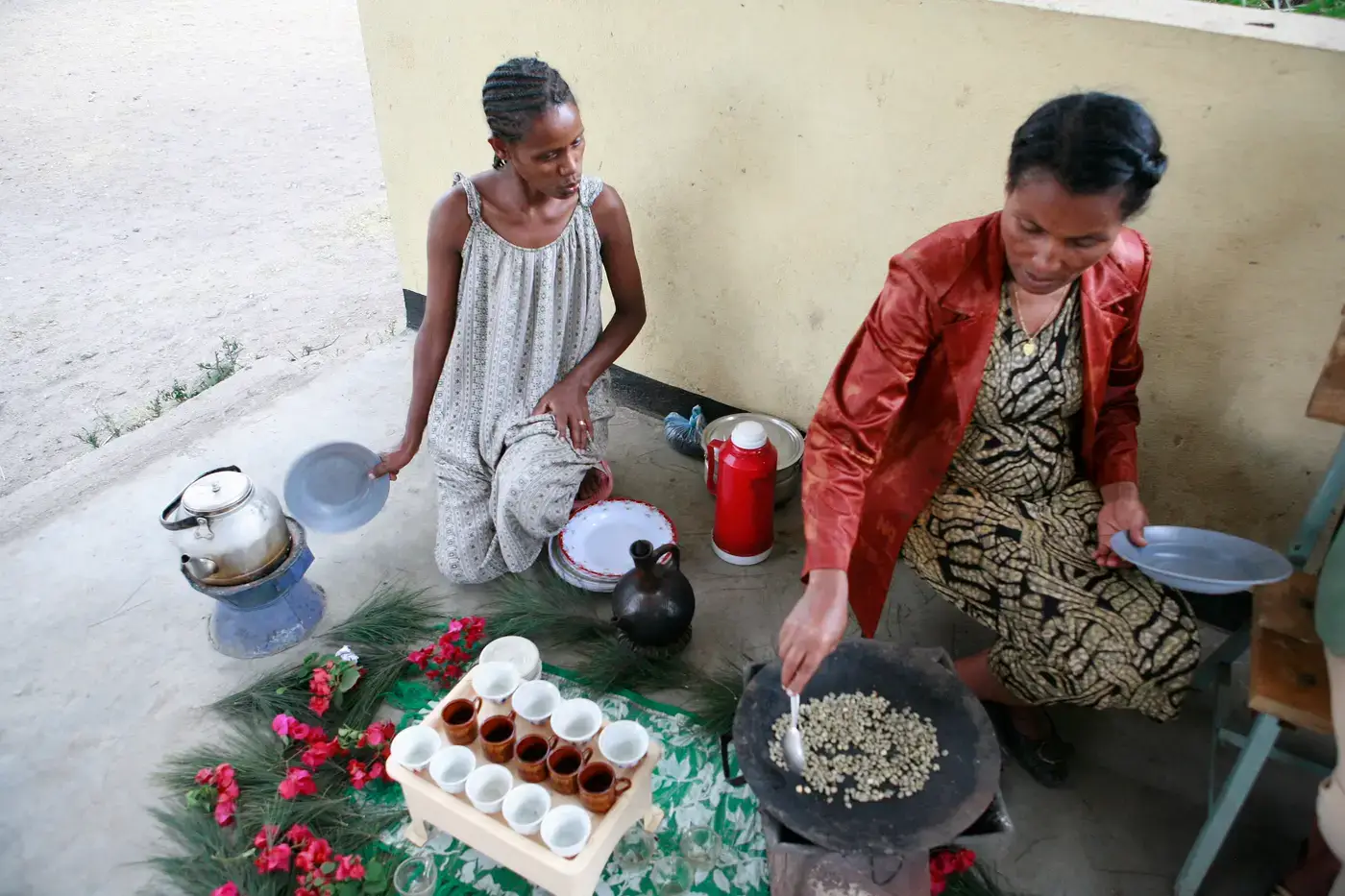 ባህላዊ ኢትዮጵያዊ ስነ-ስርዓት ቡን ምስ ጀበና